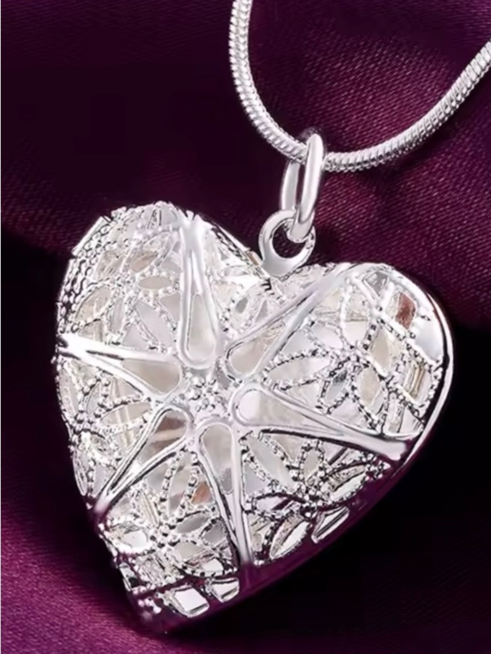 925 Sterling Silver Photo Frame Heart Locket Necklace 925 silver Snake Chain 22”